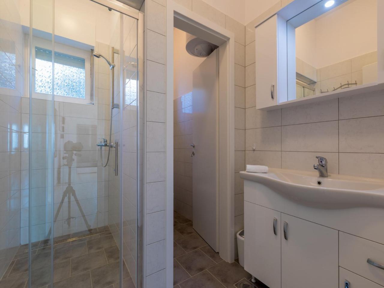 Apartment Duda Novi Vinodolski Esterno foto