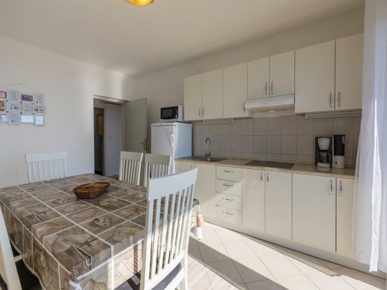 Apartment Duda Novi Vinodolski Esterno foto